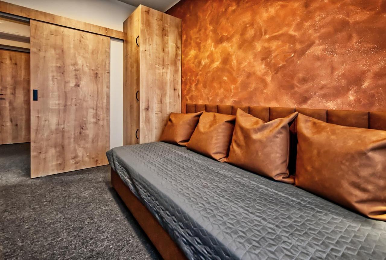 Restaurace A Penzion Praha Dolní Dunajovice المظهر الخارجي الصورة